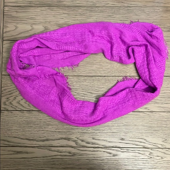 Vibrant Pink Women's Scarf - Picture 1 of 1